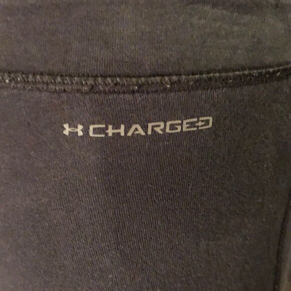 Under Armour Cropped Athletic Leggings Small - Picture 7 of 10